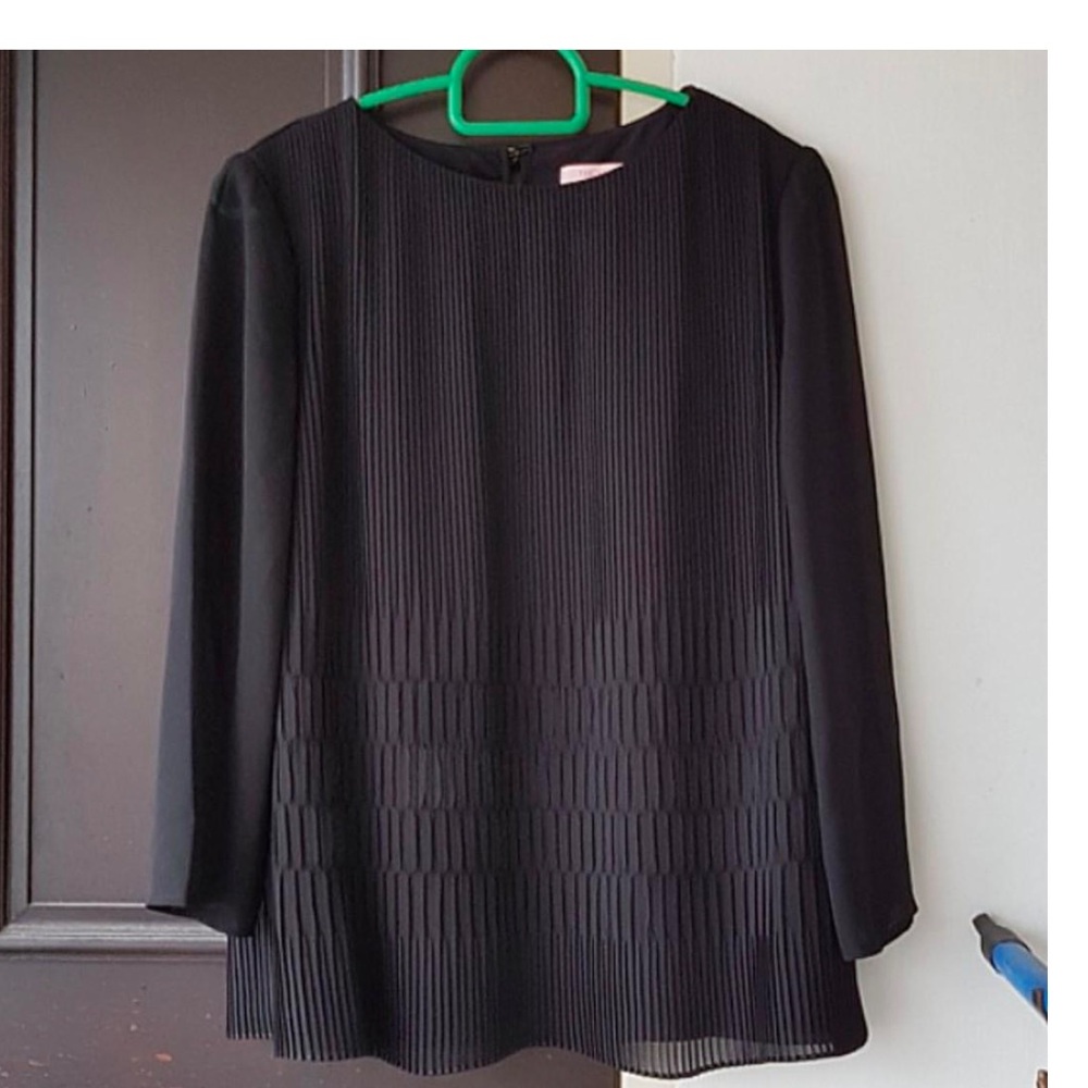 Nwt Ted Baker black pleated accordian blouse Gyda Pleated Chiffon Top size small